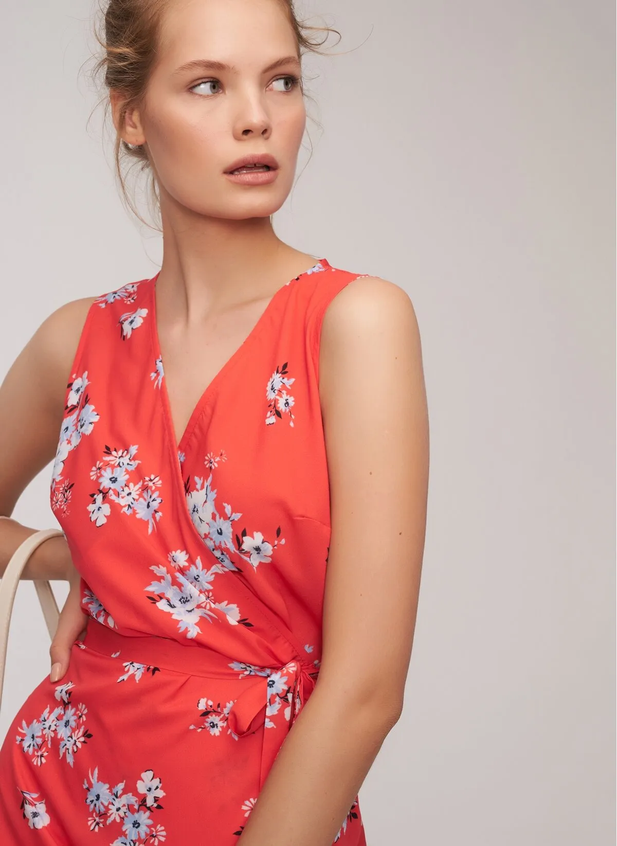 13540 Red Floral Dress