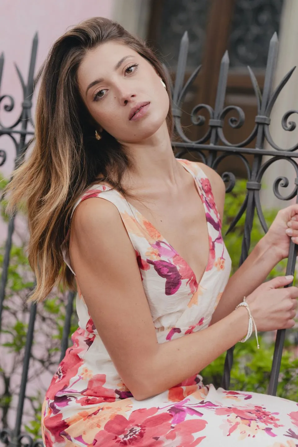 Angelic Vintage Blush Floral Sleeveless Frill Hem Midi Dress