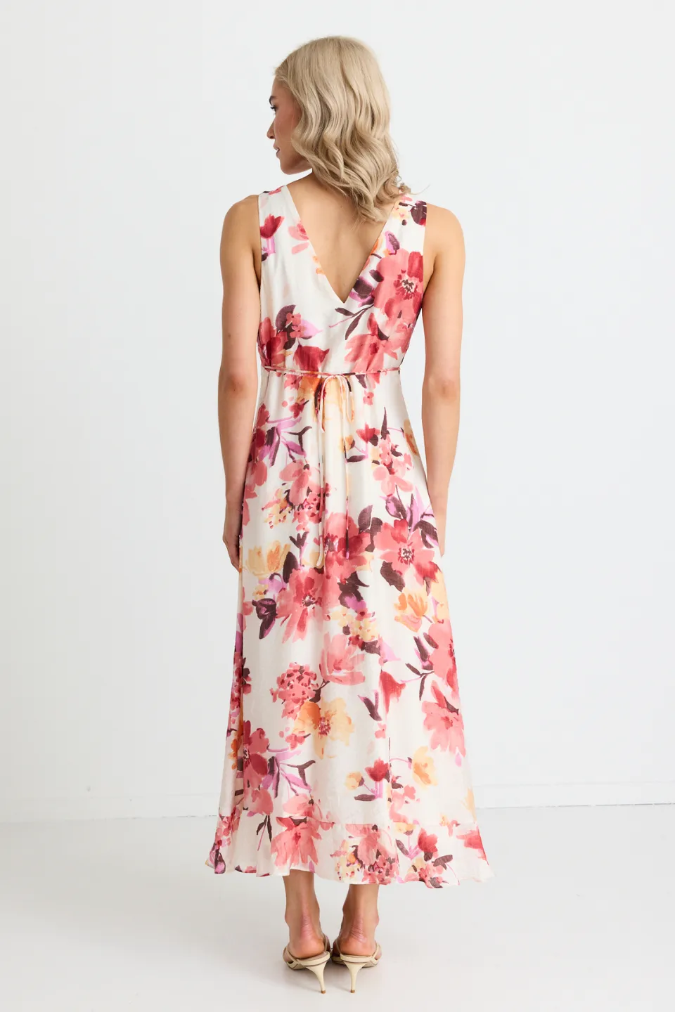 Angelic Vintage Blush Floral Sleeveless Frill Hem Midi Dress