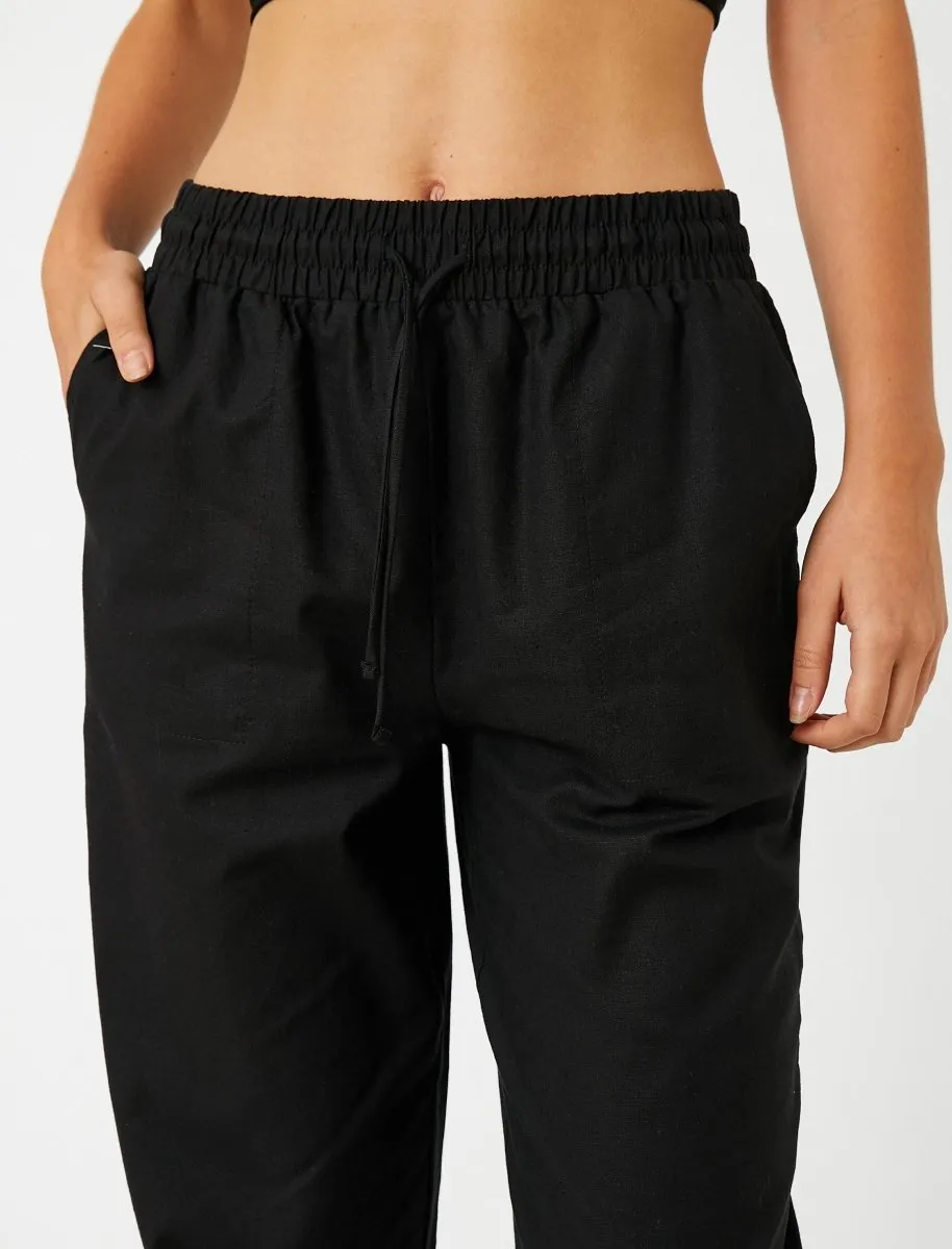 Cropped Linen Pant Black