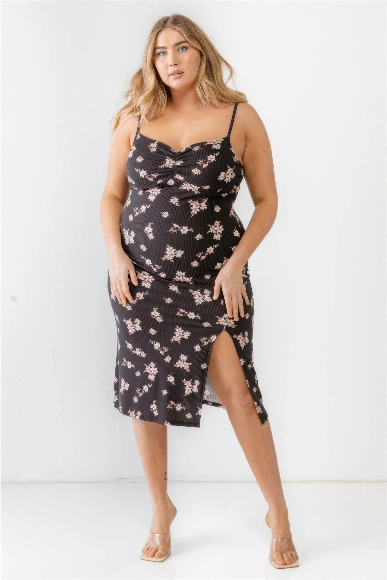 Plus Size Black Floral Ribbed Ruched Sleeveless Midi Dress