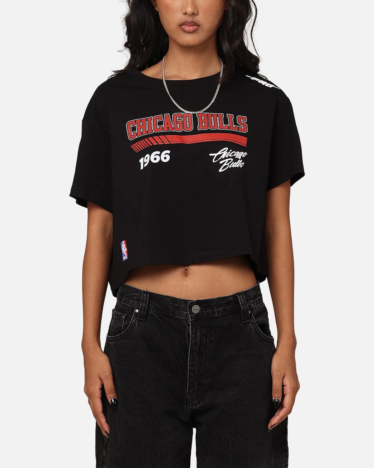 Pro Standard Women's Chicago Bulls Boxy Cropped T-Shirt Black