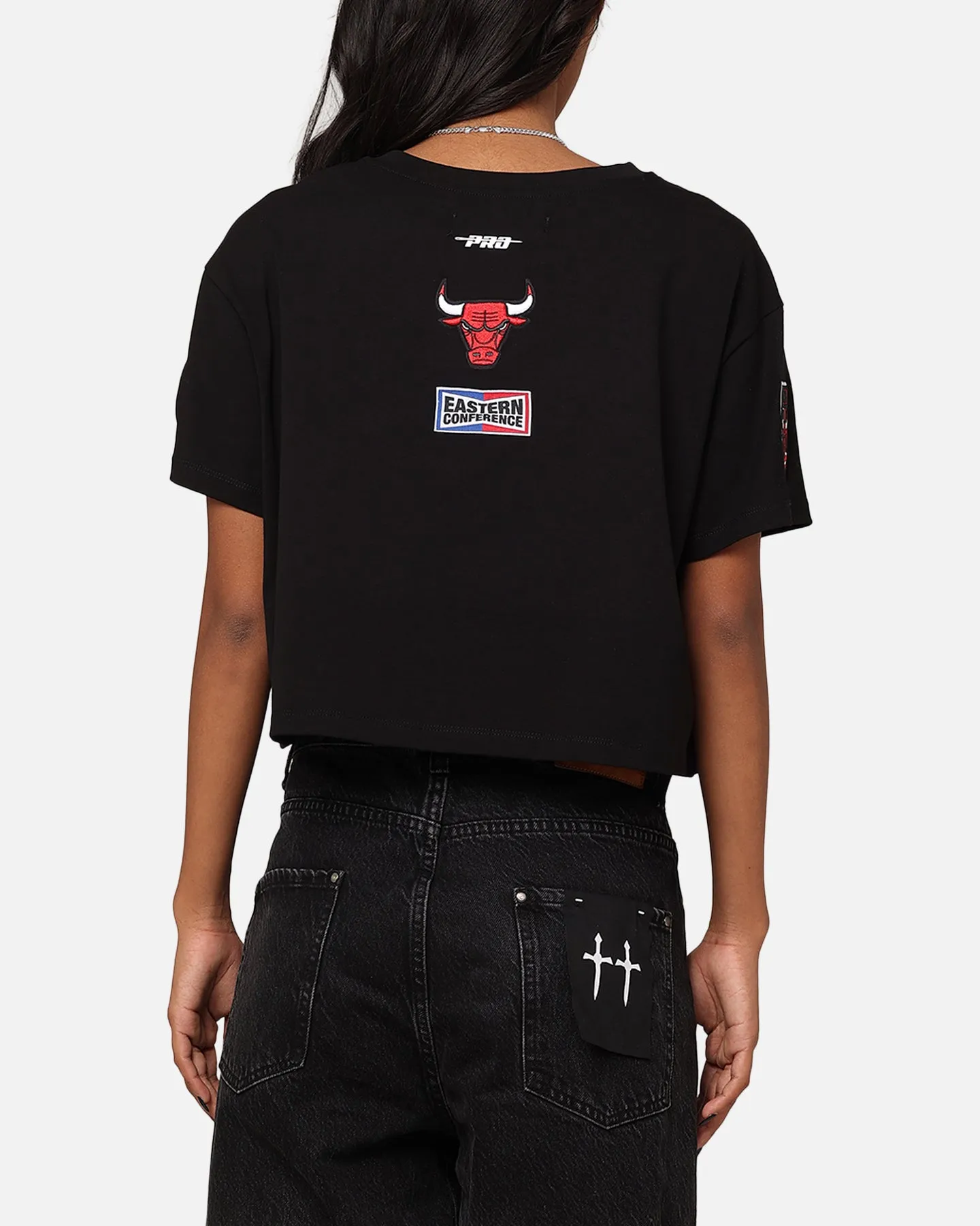 Pro Standard Women's Chicago Bulls Boxy Cropped T-Shirt Black