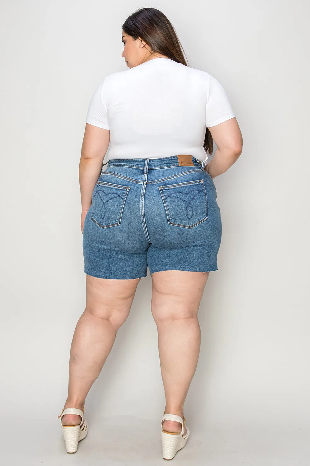 "Relaxed Babe" High Waist Slim Denim Shorts