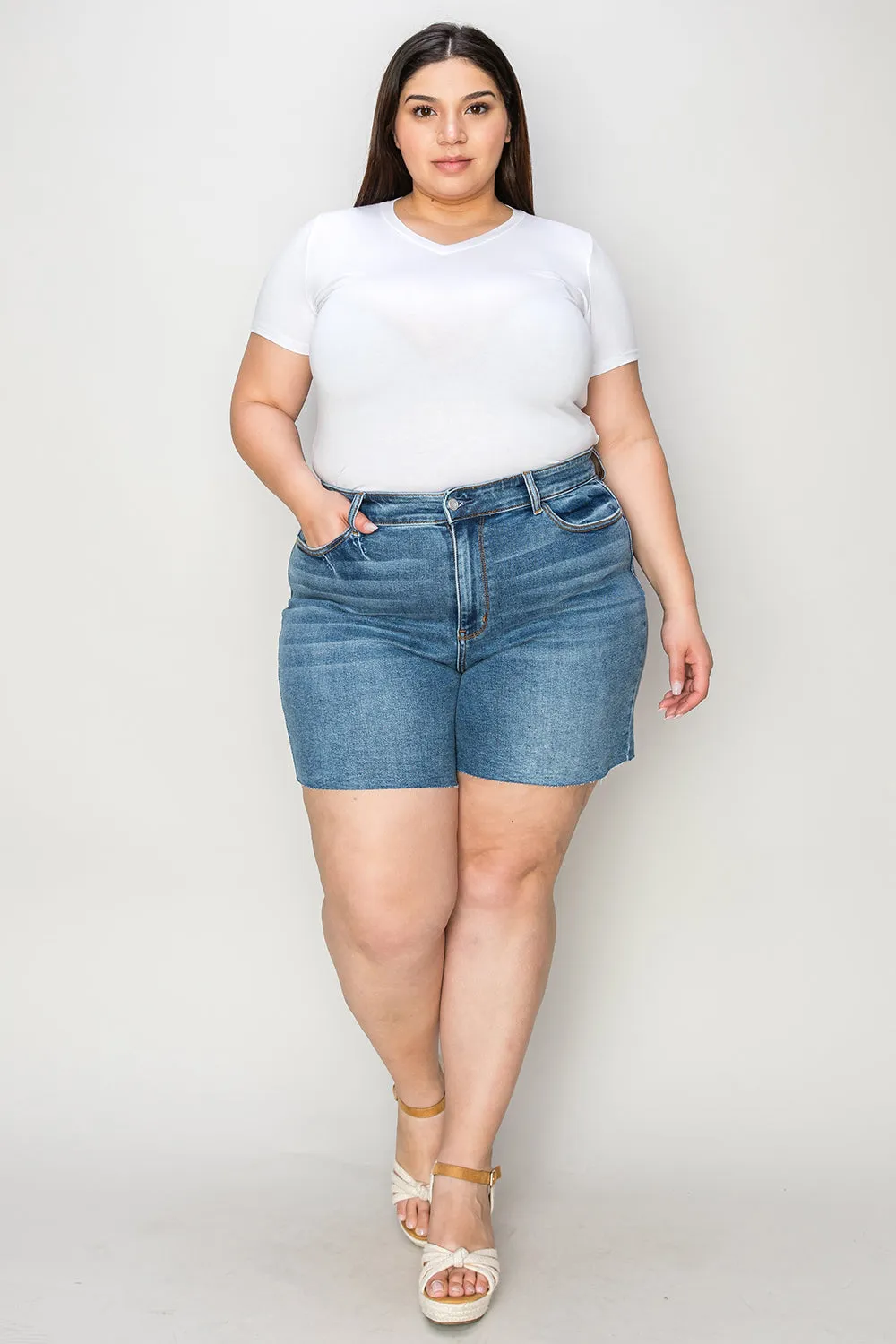 "Relaxed Babe" High Waist Slim Denim Shorts