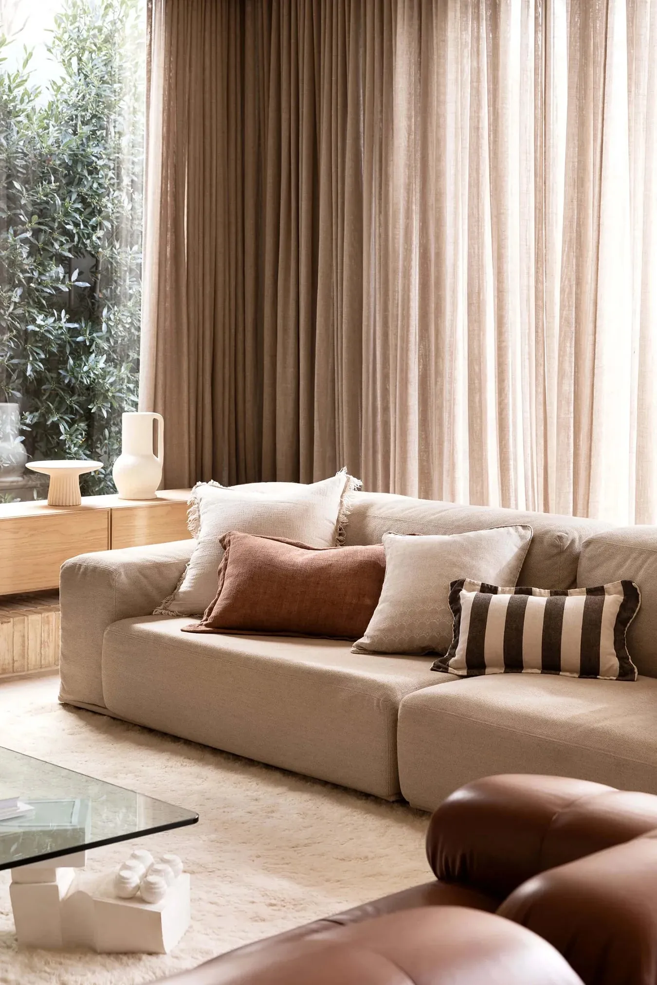 VOYAGE MINI CUSHION
