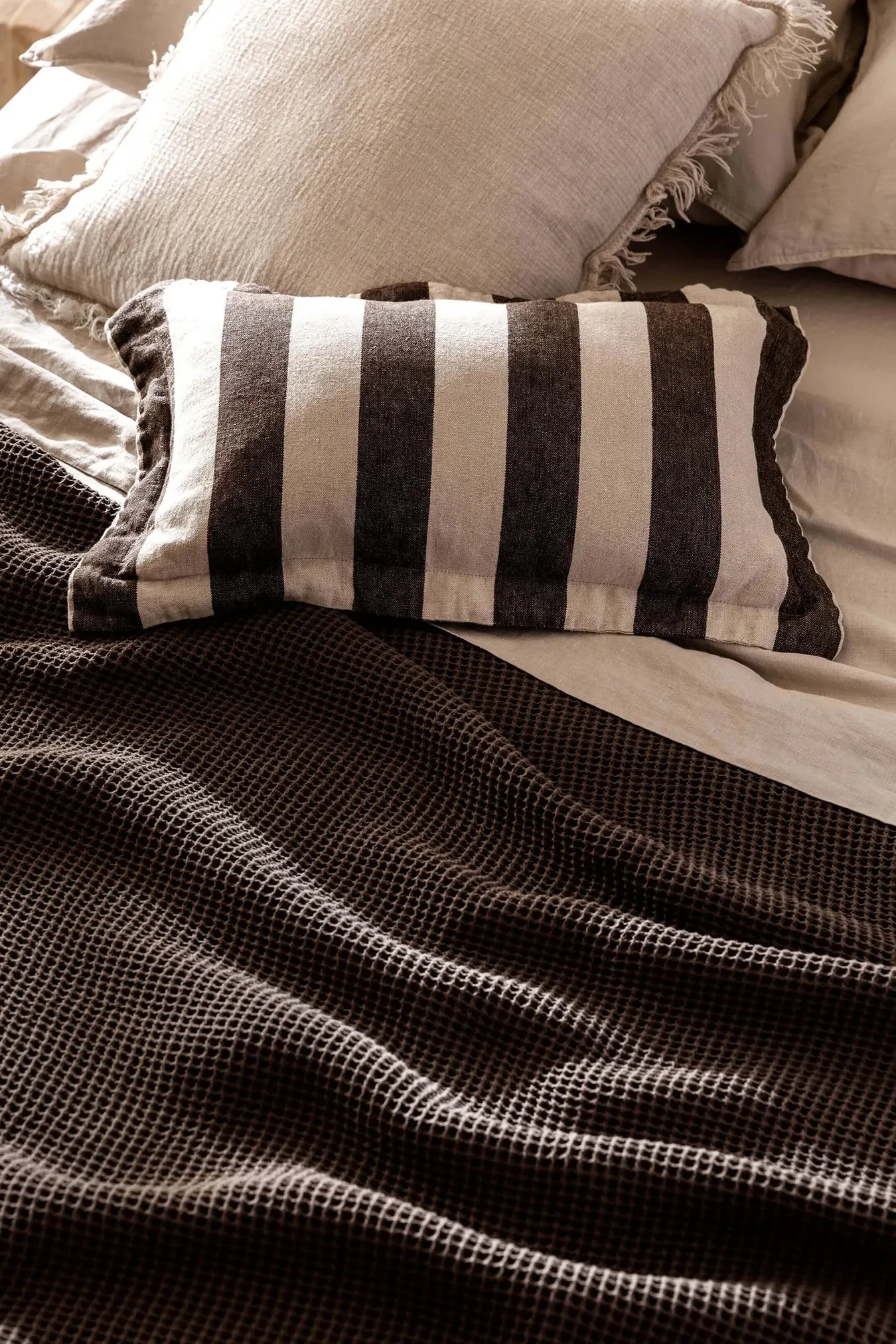 VOYAGE MINI CUSHION